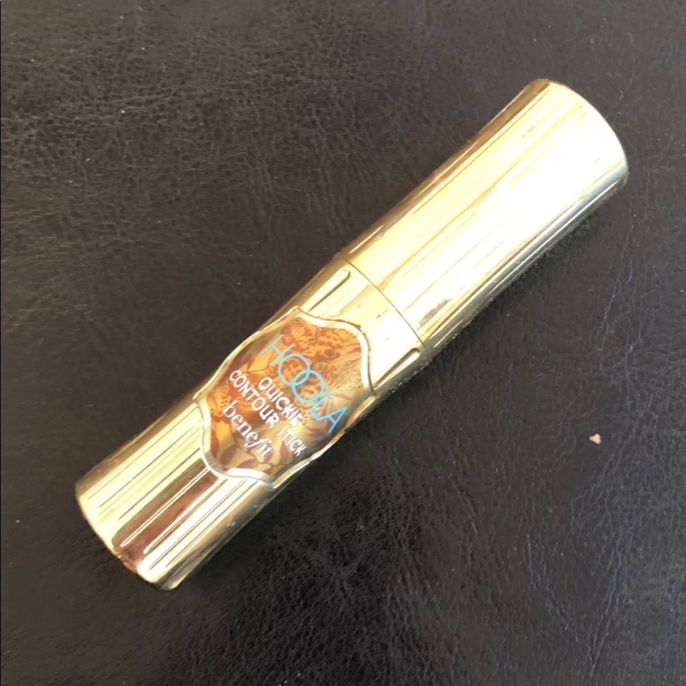 Benefit Hoola contour stick